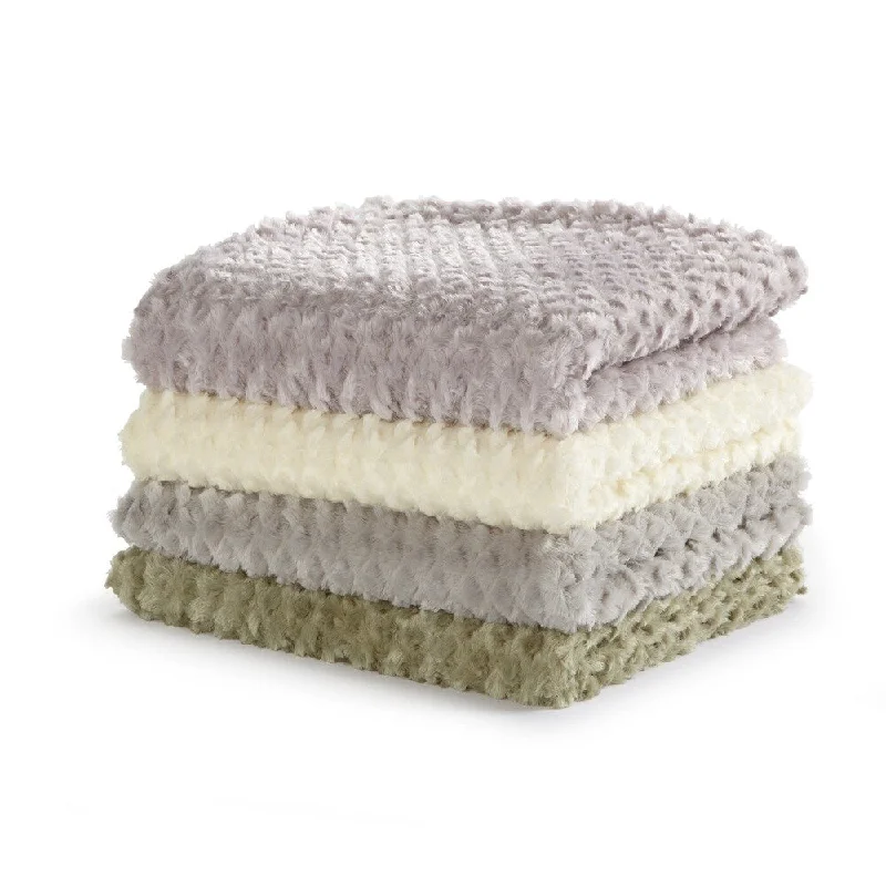 Linen blankets with a rustic and textured lookLinen blankets with a rustic and textured lookHome Fashion Designs Simone Ultra Velvet Plush Sculpted Throw