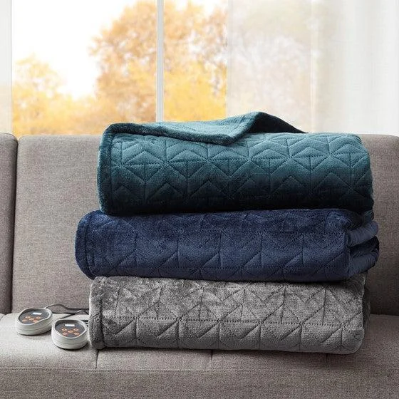 Rayon from bamboo blankets for a silky and breathable feelRayon from bamboo blankets for a silky and breathable feelQuilted Plush Heated Blanket