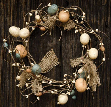 Bed skirts with a Christmas - themed patternEgg Pip & Burlap Ring - 6-1/2"