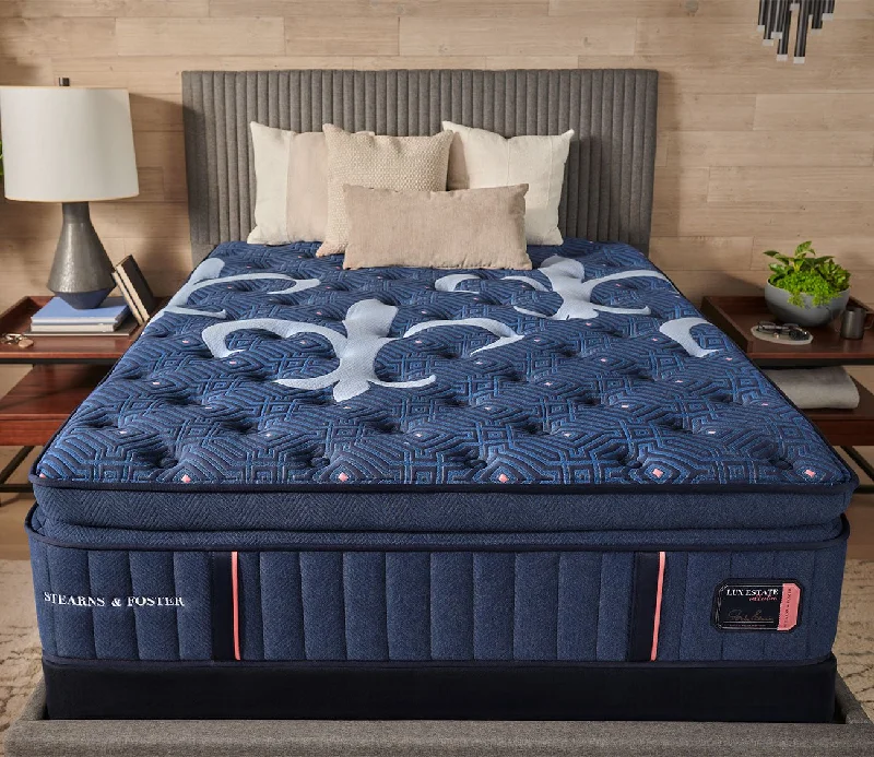 Memory foam mattresses for pressure relief and contouringStearns & Foster Lux Estate Medium Euro Pillow Top Mattress Memory foam mattresses for pressure relief and contouringStearns & Foster Lux Estate Medium Euro Pillow Top Mattress