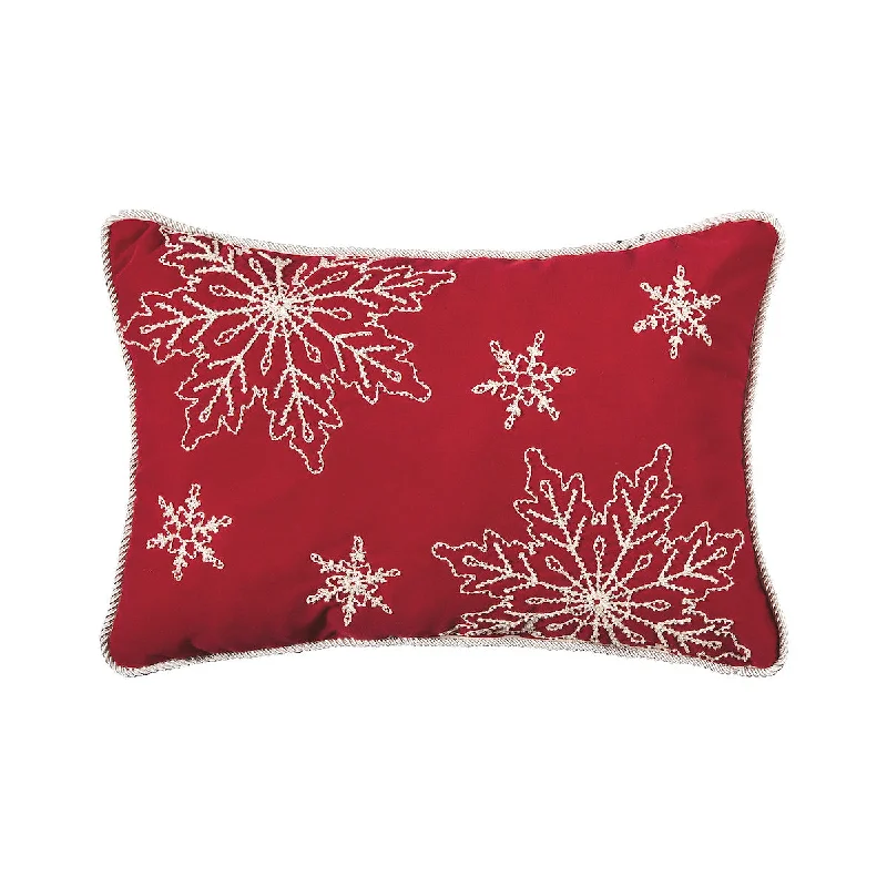Hypoallergenic Pillows for Allergy SufferersSnowy Holiday Pillow