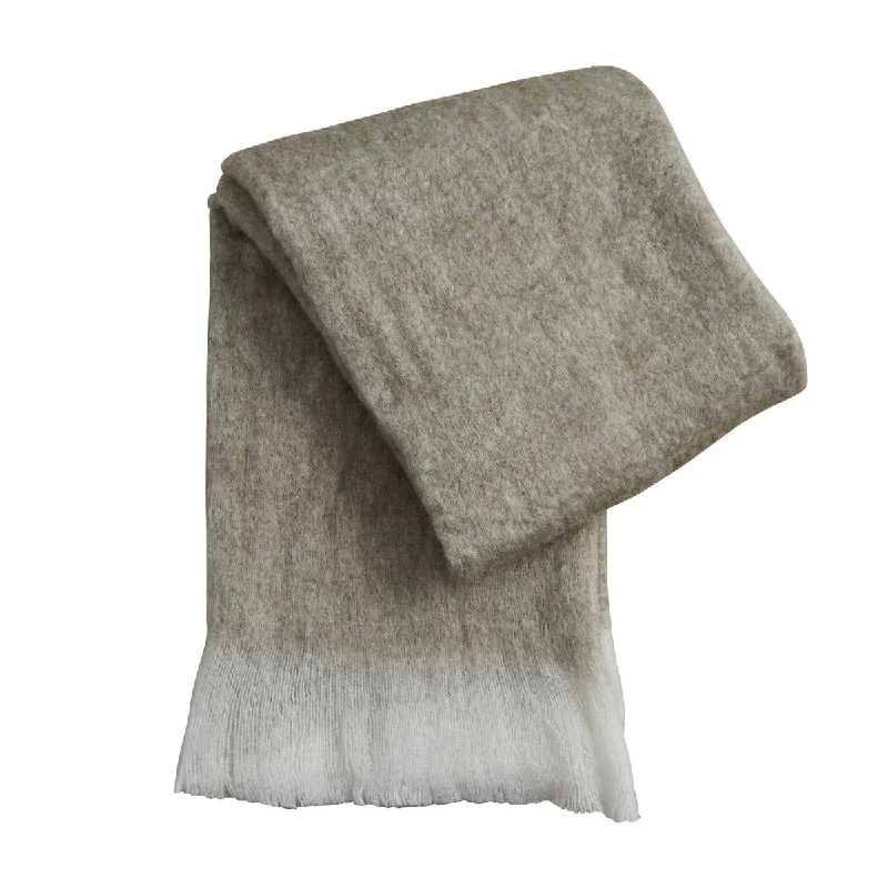 Wool blankets with natural warmth and insulationZara Throw - Pebble