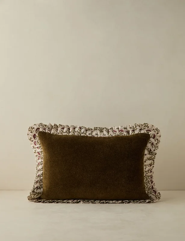 Pregnancy Pillows for Expectant MothersAlberta Velvet Pillow