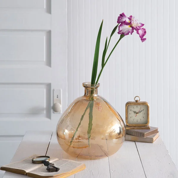 Bed skirts with a lace trim for a romantic touchHandblown Balloon Vase