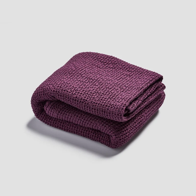 Queen - size blankets for standard - sized bedsBerry Waffle Cotton Throw