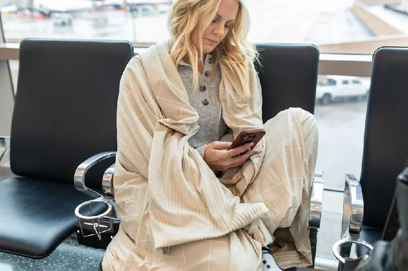 Microfiber blankets that are durable and easy to care forOn-The-Go Blanket