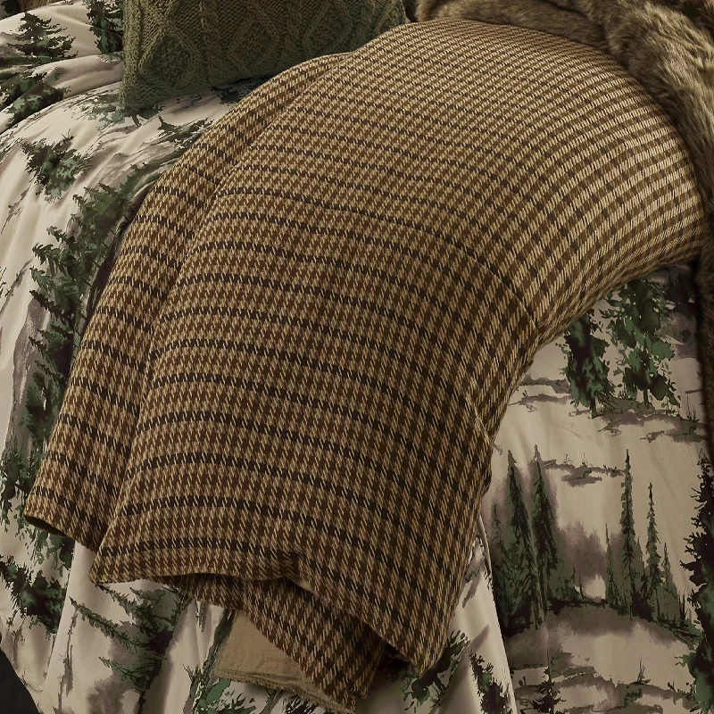 Bamboo fiber blankets with natural antibacterial propertiesHiEnd Accents Clifton Duvet Cover