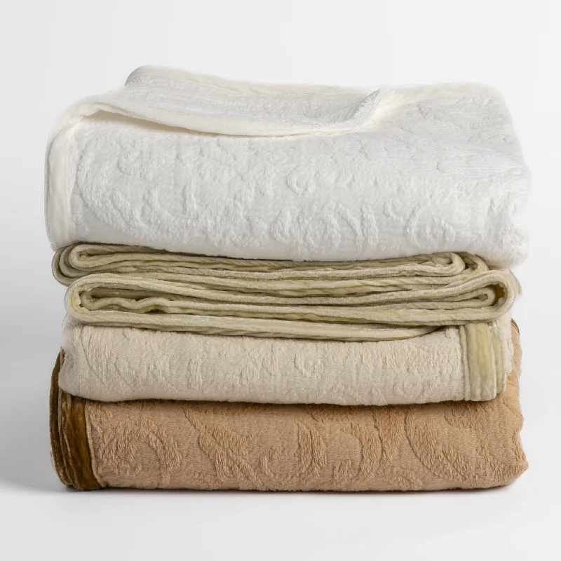 King - size blankets to cover large beds comfortablyAdele Blanket