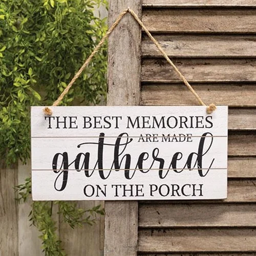 Bed skirts with a child - friendly printThe Best Memories Distressed Shiplap Sign