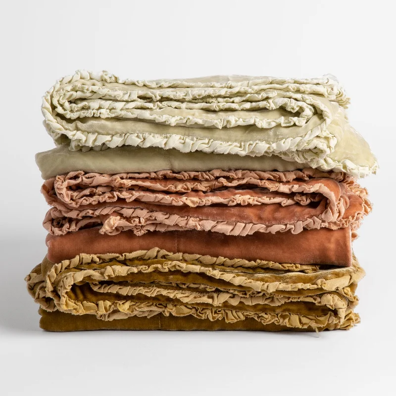 Microfiber blankets that are durable and easy to care forCarmen Blanket