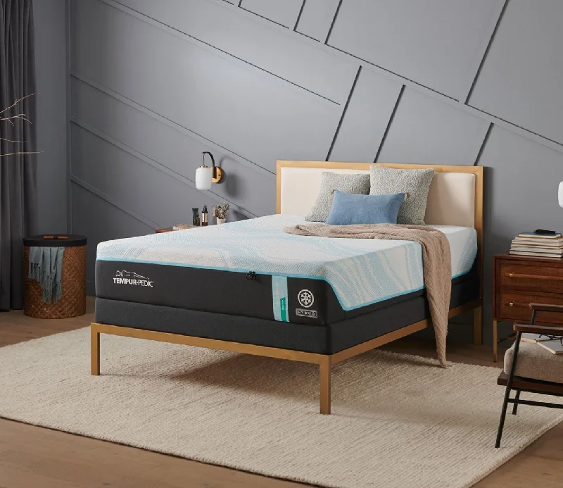 Natural latex and organic cotton blend mattressesTempur-PRObreeze 2.0 Medium Hybrid Mattress Natural latex and organic cotton blend mattressesTempur-PRObreeze 2.0 Medium Hybrid Mattress
