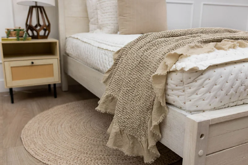 Mohair blankets with a unique sheen and softnessMia Throw
