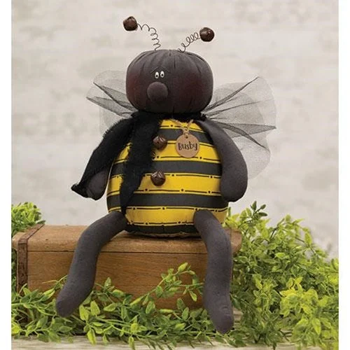 Bed skirts with a damask pattern for an elegant lookBusby the Bee