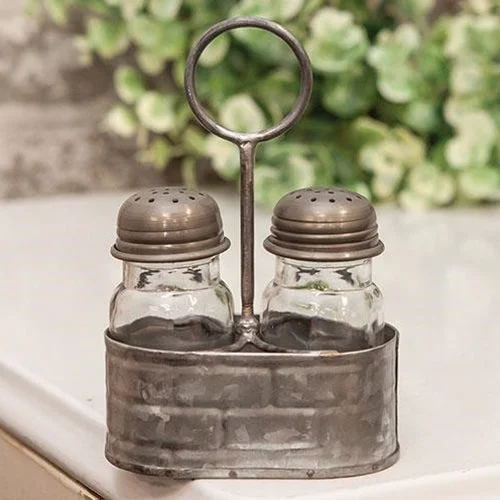Bed skirts with a country - style patternGalvanized Embossed Salt & Pepper Caddy w/Shakers Bed skirts with a country - style patternGalvanized Embossed Salt & Pepper Caddy w/Shakers