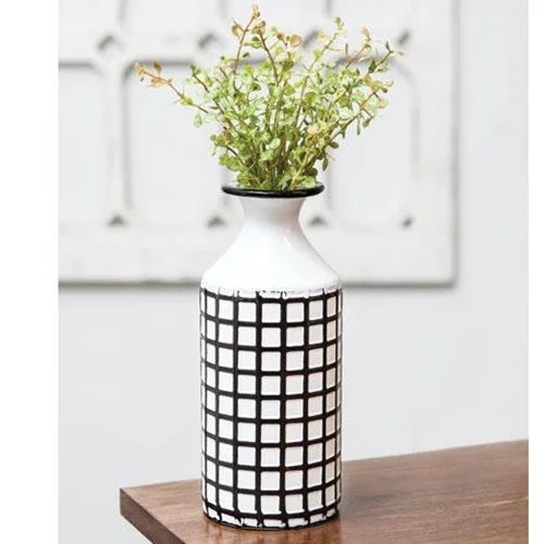 Bed skirts with a beach - themed printFarmhouse Check Enamel Vase Small