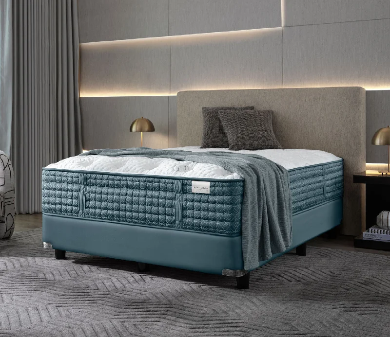Hybrid mattresses combining foam and innerspring technologyAireloom Streamline M1 Plush Mattress