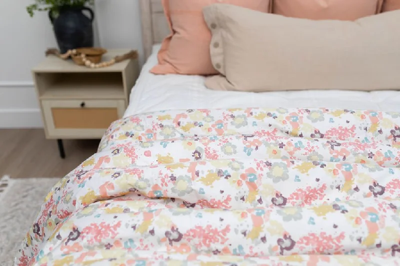 Bamboo fiber blankets with natural antibacterial propertiesChloe Blanket