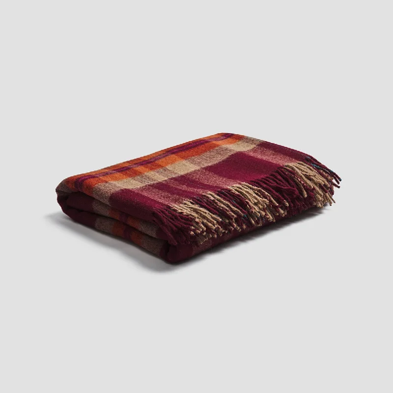 Microfiber blankets that are durable and easy to care forBerry Plaid Cabin Wool Blanket Microfiber blankets that are durable and easy to care forBerry Plaid Cabin Wool Blanket