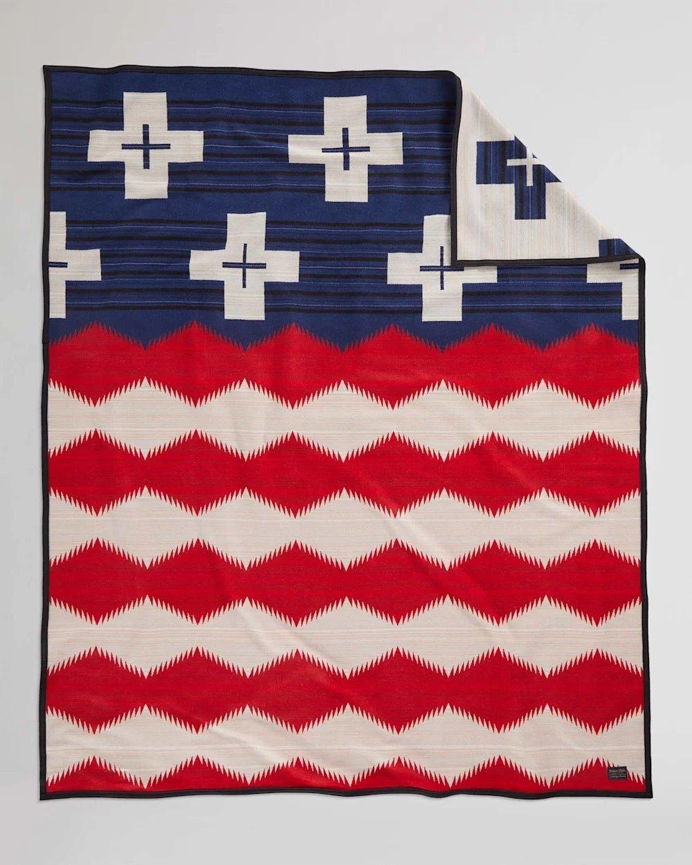 Recycled polyester blankets for an eco - conscious optionBrave Star Twin Blanket