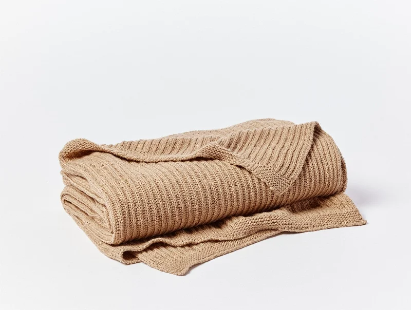 Square Pillows for Modern Home DecorMadrone Organic Knit Throw - Renewed