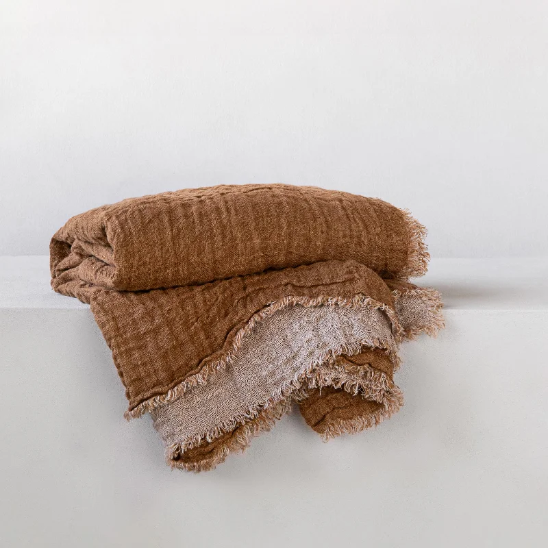 Bamboo fiber blankets with natural antibacterial propertiesCrush Double Linen Throw Blanket - Russo/Sable