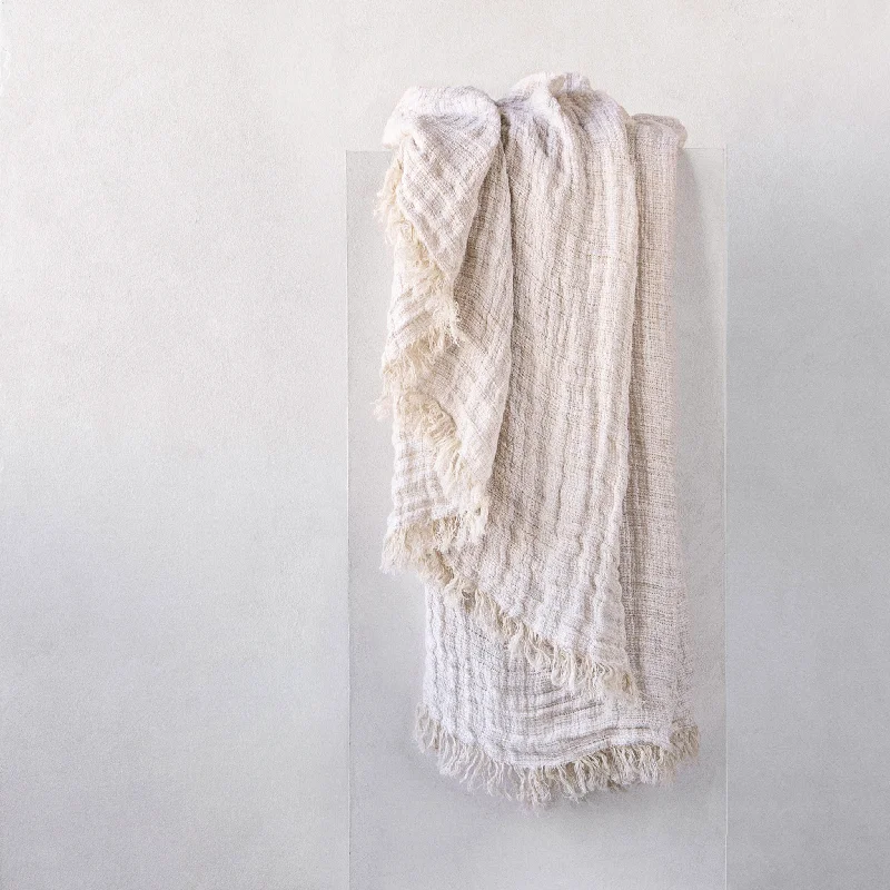 Linen blankets with a rustic and textured lookCrush Linen Throw Blanket - Ayrton Melange