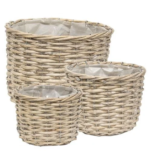 Bed skirts with a wrinkle - resistant fabric3/Set Graywashed Willow Planter Baskets
