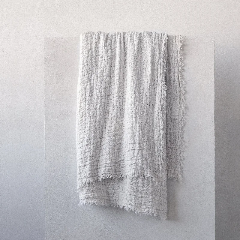 Chenille blankets with a thick and fuzzy textureCrush Linen Blanket - Alba
