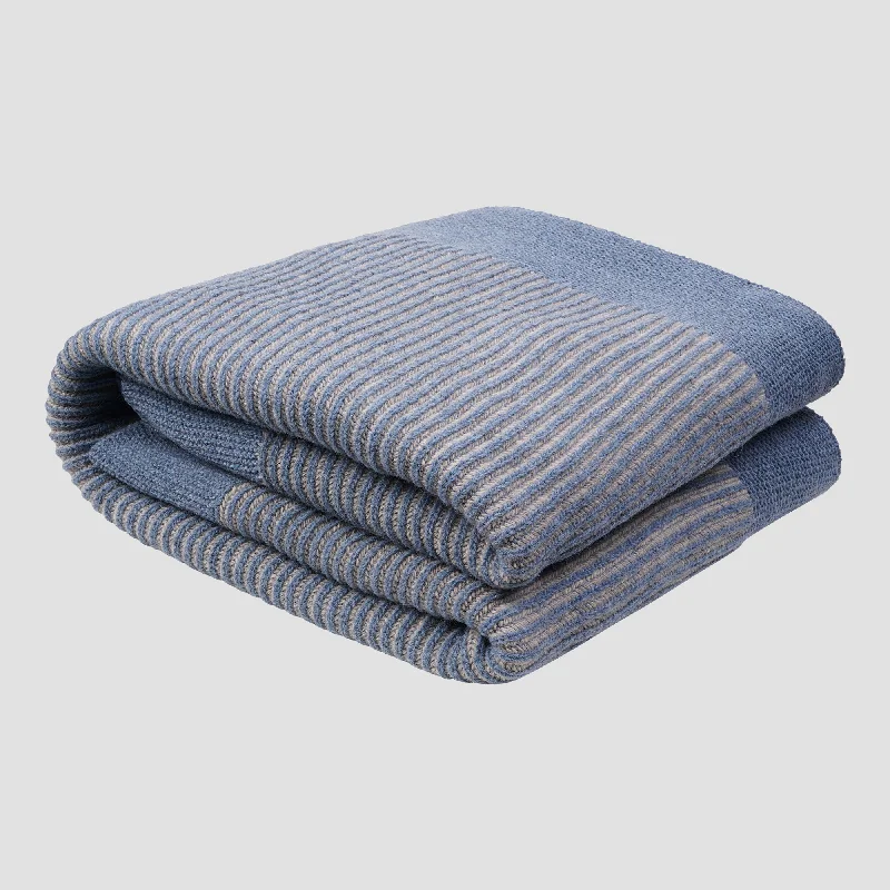 Silk blankets with a smooth and elegant touchStone Blue Striped Knitted Throw