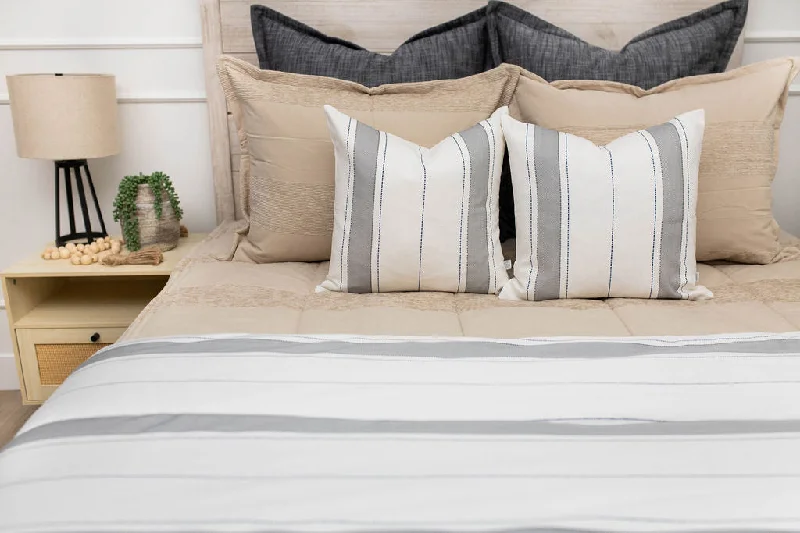 Mohair blankets with a unique sheen and softnessEthan Blanket
