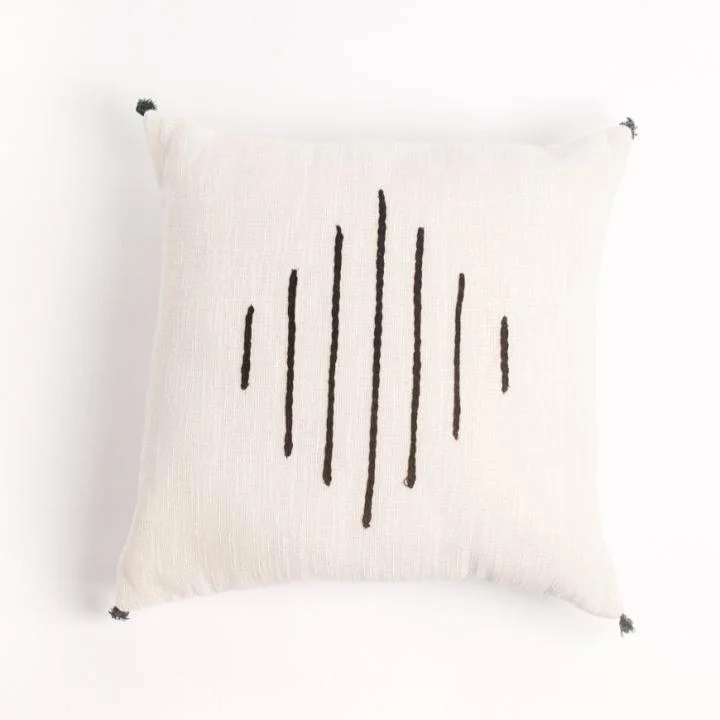 Travel Pillows for Long JourneysHela Throw Pillow 18"